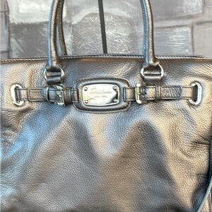 Michael Kors Hamilton Jewel Pebble Leather Satchel in Silver/Nickel & Silver HW